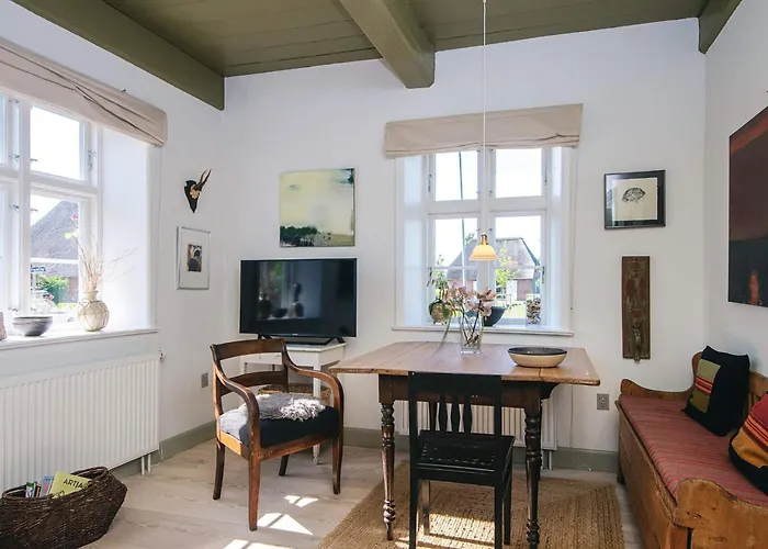 6 Person In Højer
